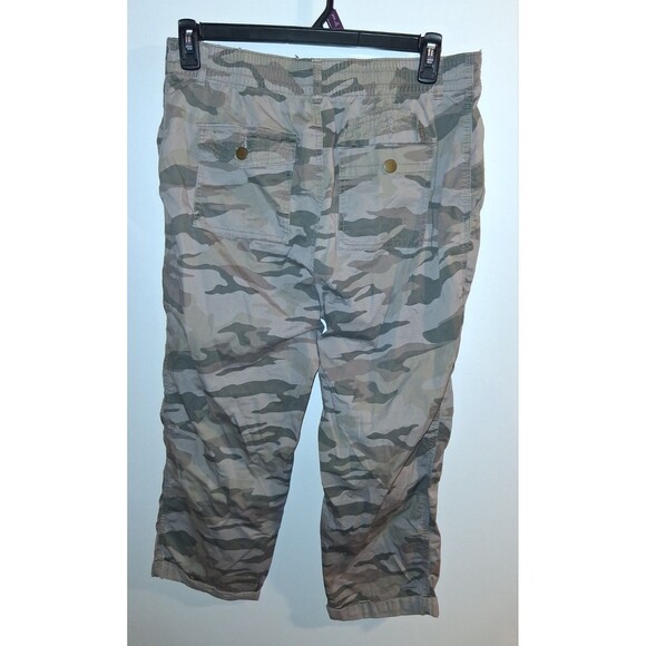 Time & Tru Camo Taper Cuffed Capri Pants Sz 14 - Picture 3 of 3